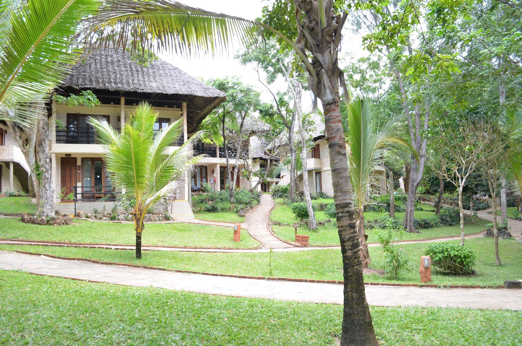 Baobab Beach Resort & Spa Diani Beach Exterior photo